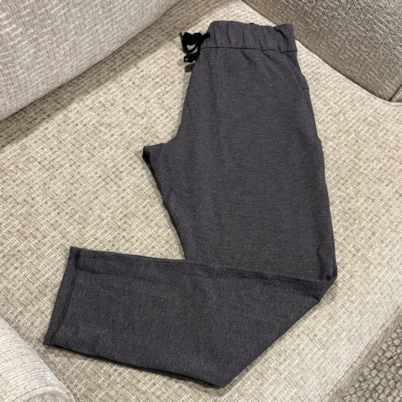 Lululemon On The Fly Pant *28" - Picture 6 of 6